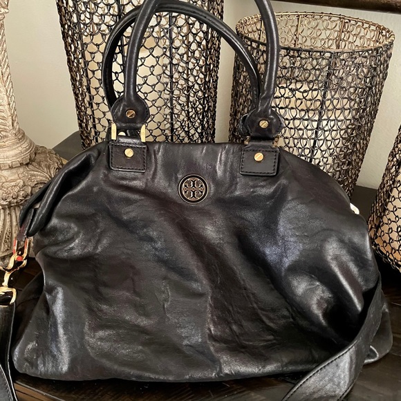 Tory Burch Handbags - Tory Burch bag